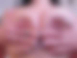 Live cam show with Megan Charles - Latina on galaxygirlnitro.com | colombia