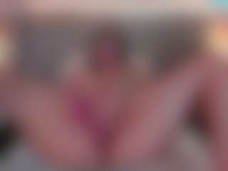 Megan Charles's Live Sex Cam Show