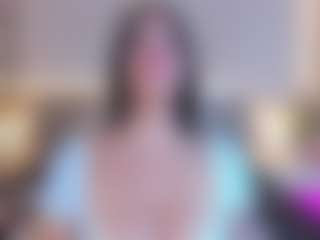 Live cam show with Megan Charles - Amateur on CamwithHer
