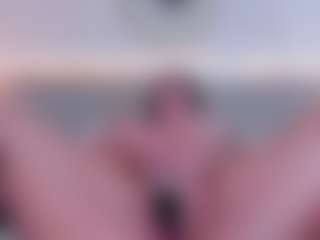 Megan Charles's Live Sex Cam Show
