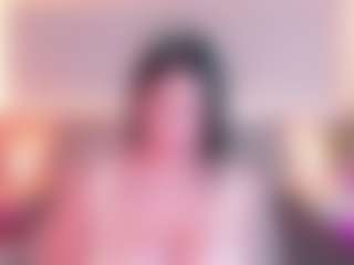 Live cam show with Megan Charles - Fingers on Camsoda