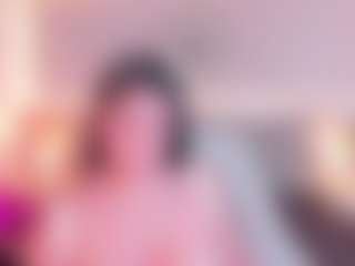 Live cam show with Megan Charles - Average on Camsoda