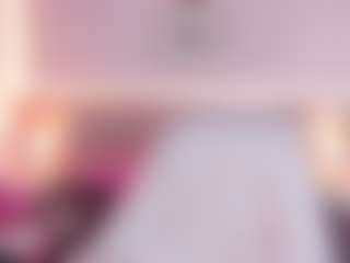 Live cam show with Megan Charles - Skinny on StripNow