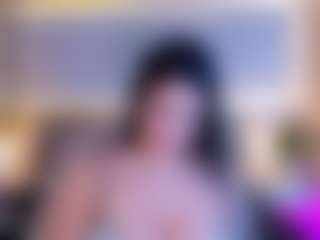Live cam show with Megan Charles - Latina Teen (18+) on Camsoda | colombia