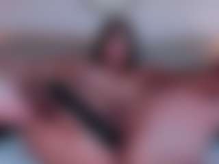 Live cam show with Megan Charles - Dildo Or Vibrator on livesuperchat.net