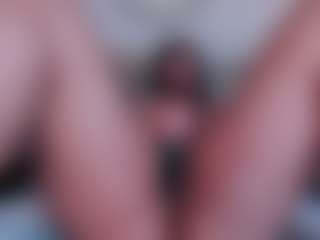Megan Charles's Live Sex Cam Show