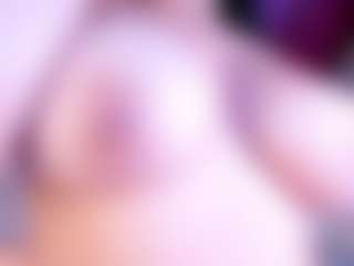 Live cam show with Megan Charles - Brown Eyes Red Hair on StripNow