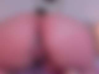 Megan Charles's Live Sex Cam Show