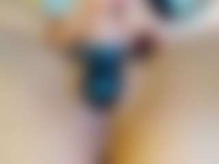 Megan Charles's Live Sex Cam Show
