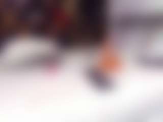 sara-tompsonn's Live Sex Cam Show