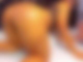 sara-tompsonn's Live Sex Cam Show