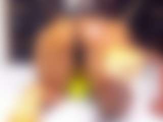 sara-tompsonn's Live Sex Cam Show