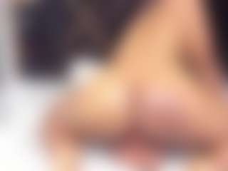 sara-tompsonn's Live Sex Cam Show