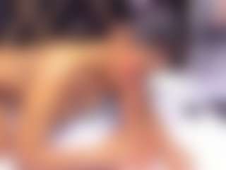 sara-tompsonn's Live Sex Cam Show