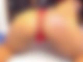sara-tompsonn's Live Sex Cam Show