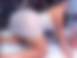 Live cam show with sara-tompsonn - Dildo on https://playwithruby.com