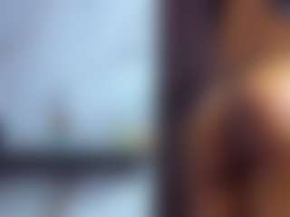 sara-tompsonn's Live Sex Cam Show