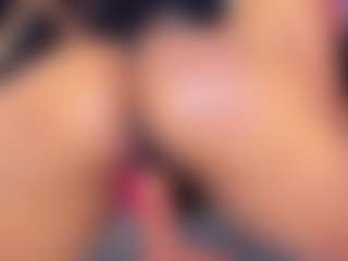 sara-tompsonn's Live Sex Cam Show