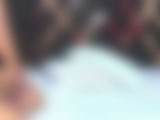 sara-tompsonn's Live Sex Cam Show