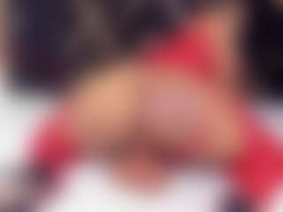 sara-tompsonn's Live Sex Cam Show