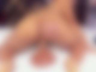 sara-tompsonn's Live Sex Cam Show