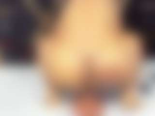 sara-tompsonn's Live Sex Cam Show