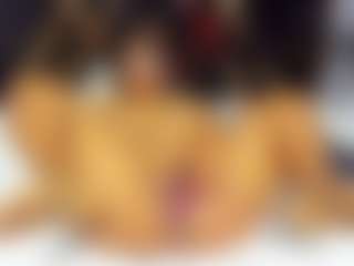 sara-tompsonn's Live Sex Cam Show