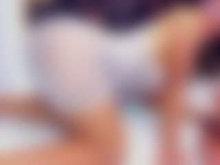 sara-tompsonn's Live Sex Cam Show