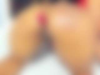 sara-tompsonn's Live Sex Cam Show