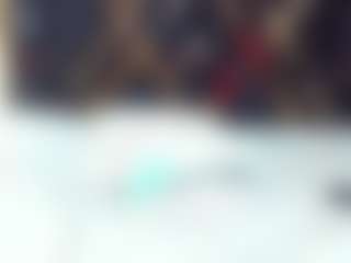 Live cam show with sara-tompsonn - Big Tits Small Tits on CamwithHer