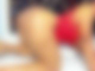 sara-tompsonn's Live Sex Cam Show