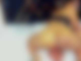 sara-tompsonn's Live Sex Cam Show