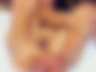 sara-tompsonn's Live Sex Cam Show