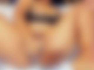 Live cam show with sara-tompsonn - Public Latina on Camsoda | colombia