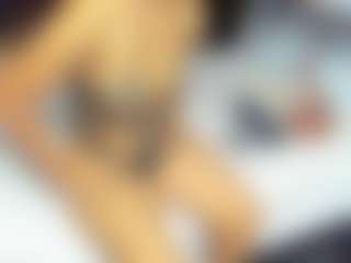 sara-tompsonn's Live Sex Cam Show