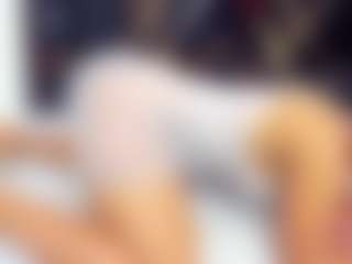 sara-tompsonn's Live Sex Cam Show