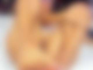 sara-tompsonn's Live Sex Cam Show
