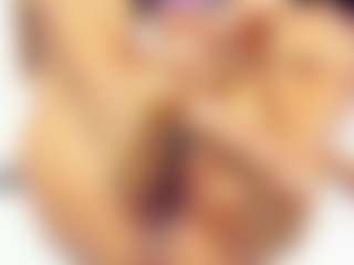 sara-tompsonn's Live Sex Cam Show