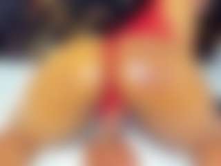 sara-tompsonn's Live Sex Cam Show