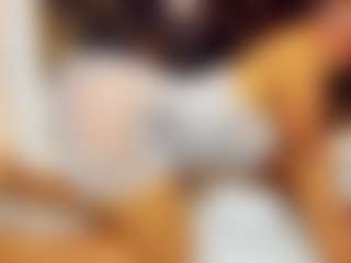 sara-tompsonn's Live Sex Cam Show