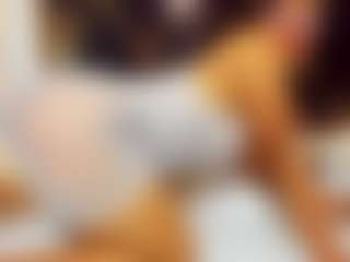 sara-tompsonn's Live Sex Cam Show