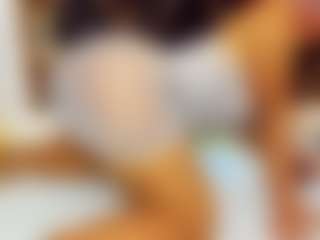 sara-tompsonn's Live Sex Cam Show