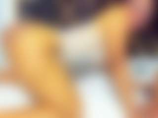 sara-tompsonn's Live Sex Cam Show