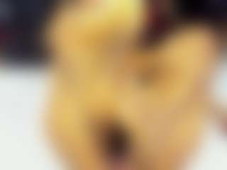 sara-tompsonn's Live Sex Cam Show