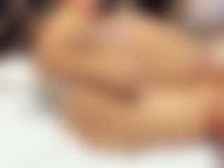 sara-tompsonn's Live Sex Cam Show