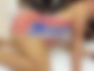 sara-tompsonn's Live Sex Cam Show