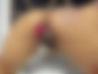 sara-tompsonn's Live Sex Cam Show