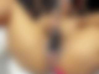 sara-tompsonn's Live Sex Cam Show