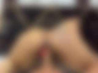 sara-tompsonn's Live Sex Cam Show
