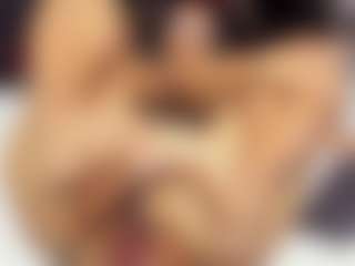sara-tompsonn's Live Sex Cam Show